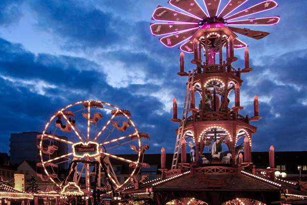 Pyramide und Kleines Riesenrad