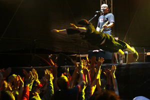 Echtes Stage-Diving