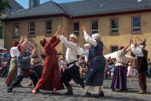 Historische Tänze mit Danze Liut