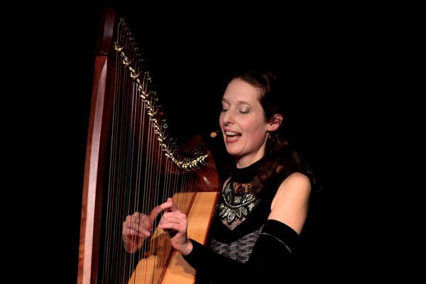 Nadia Birkenstock im Amadeo in Hanau