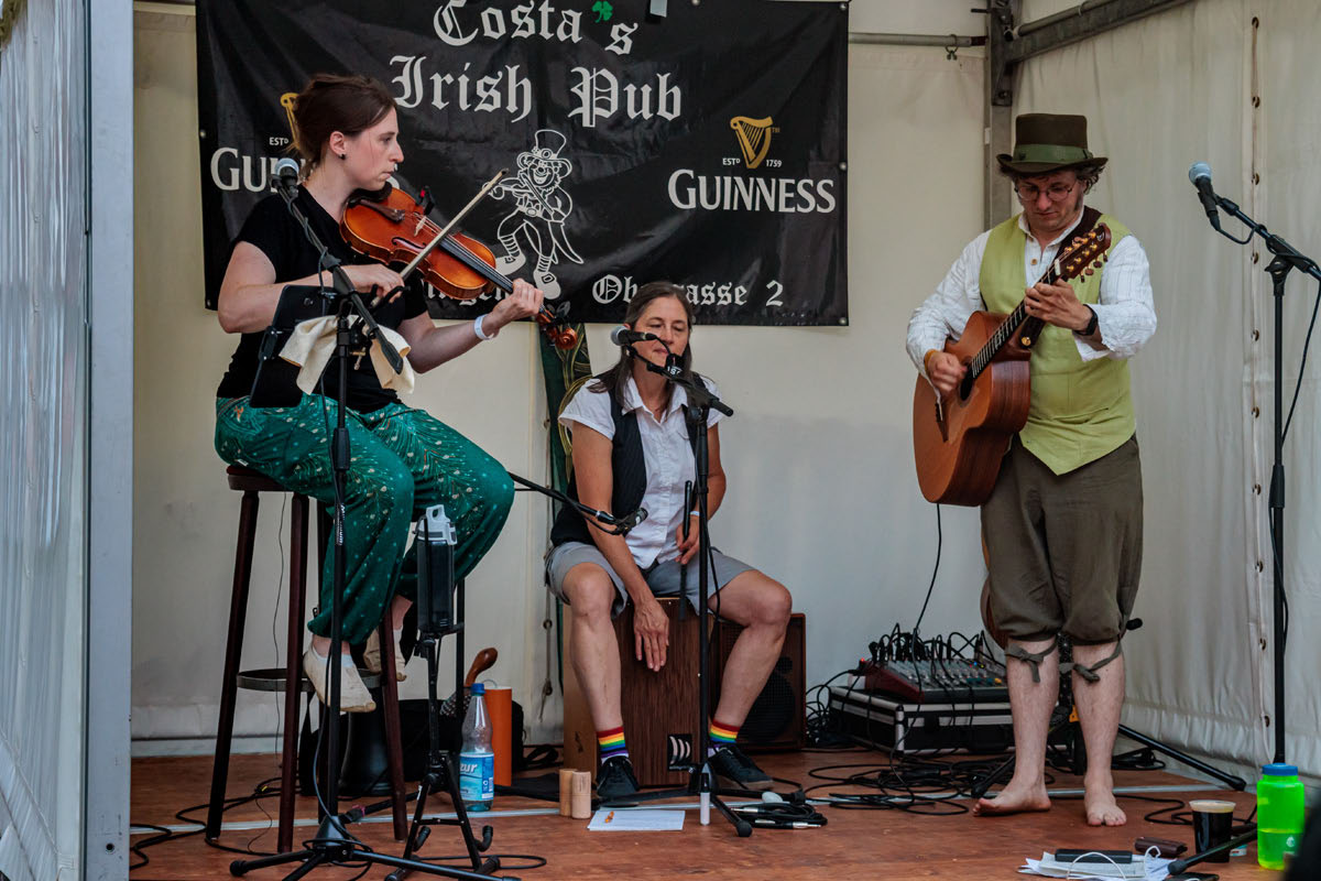 Buedingen Kulturnacht 2026 -Sebastian Barwinek-Trio beim Pub