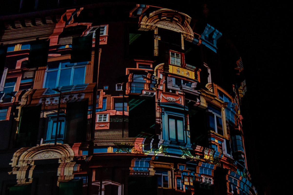 Mainz leuchtet 2024 - Eckhaus - Mainzer Fenster