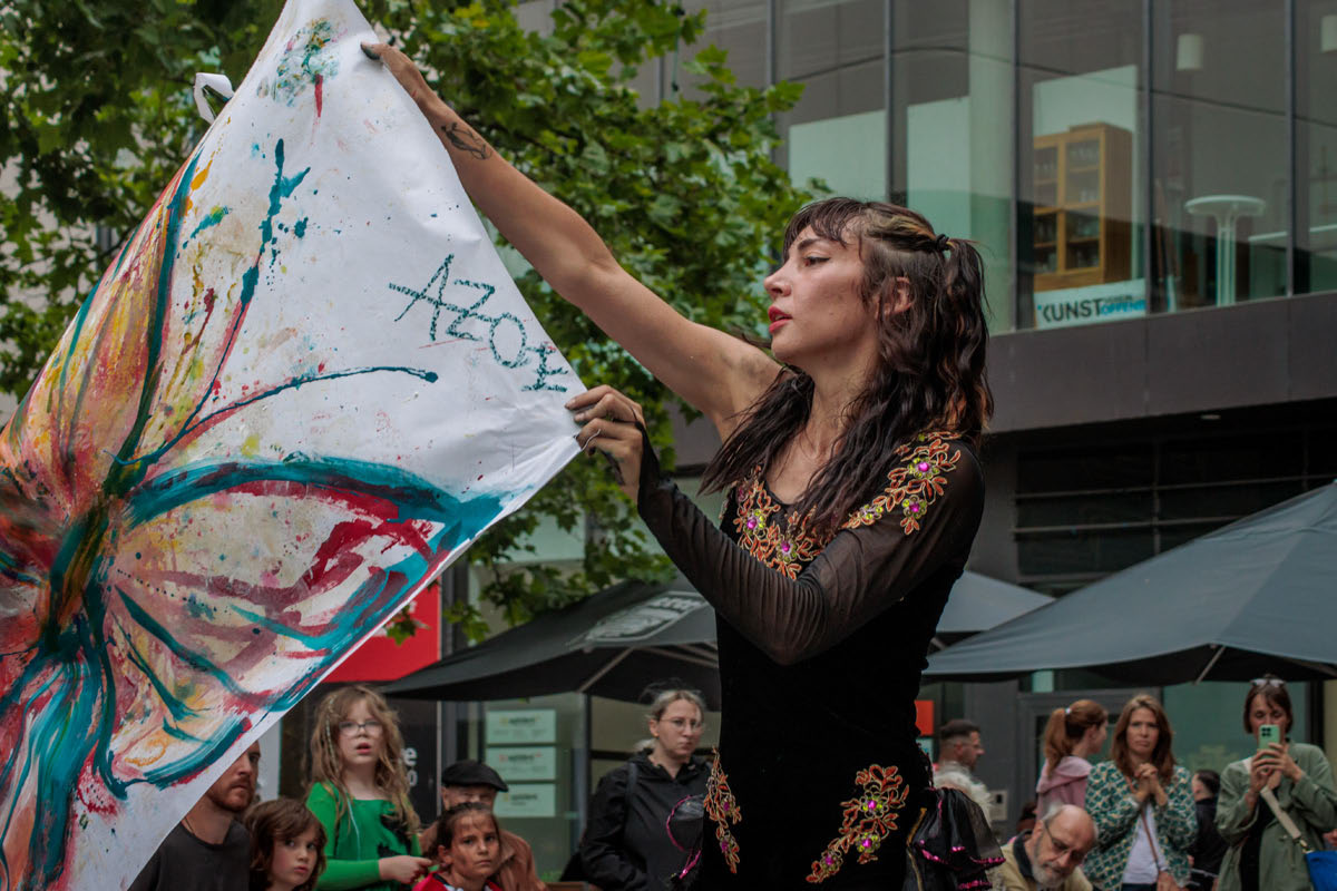 Strassentheaterfest OF 2024 Wonderland - Lucida - Multi-Performance