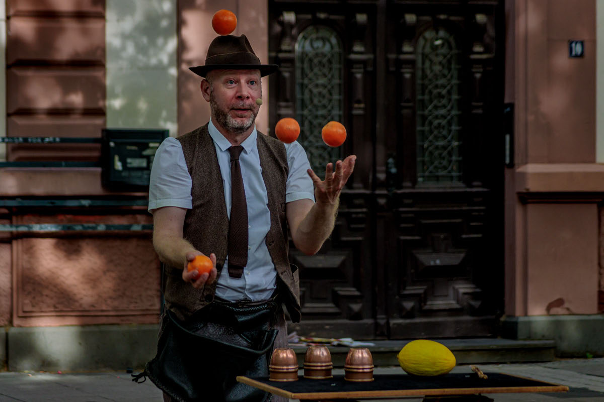 Strassentheaterfest OF 2025 - Der ehrliche Nils