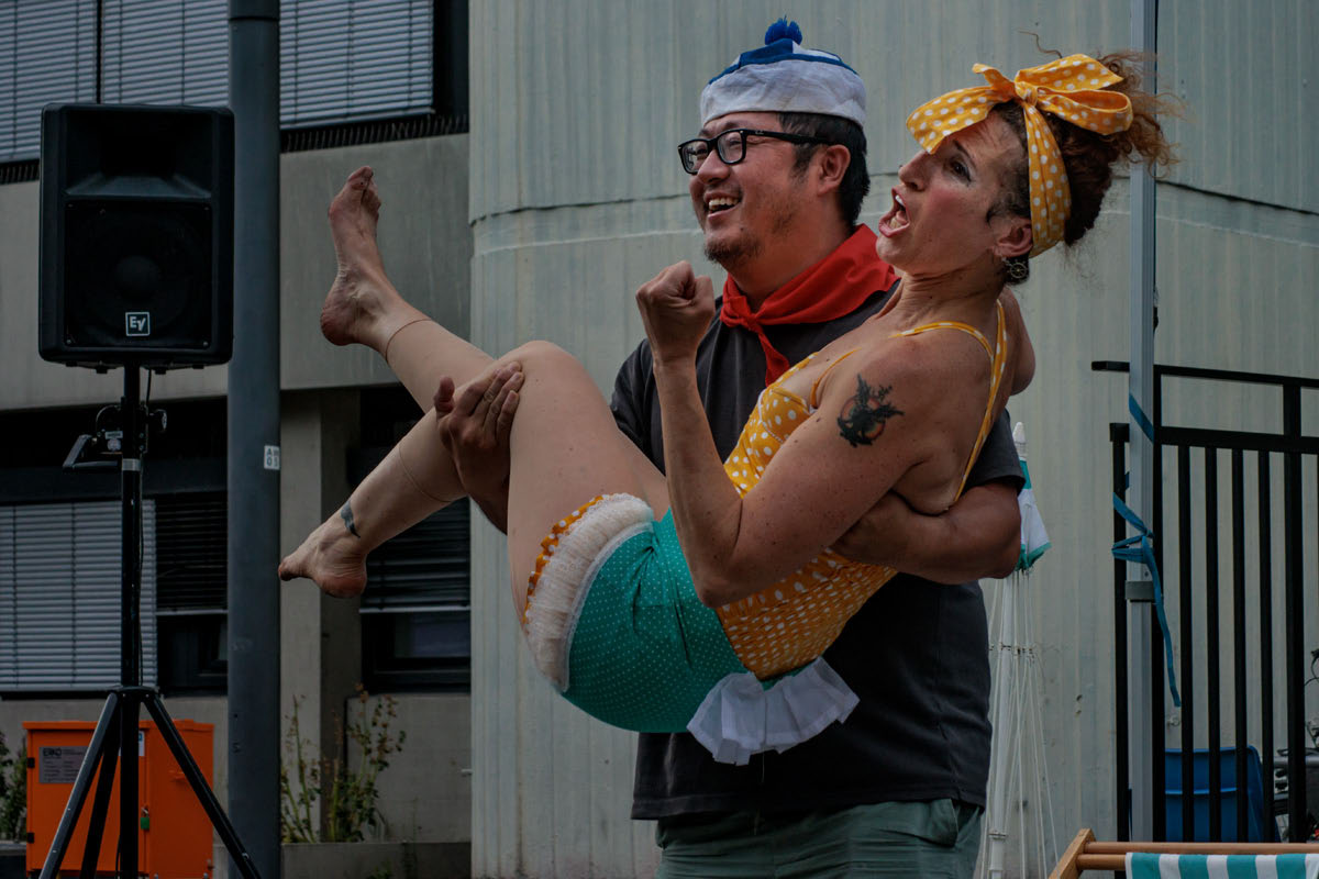 Strassentheaterfest OF 2025 - Holiday on Delay