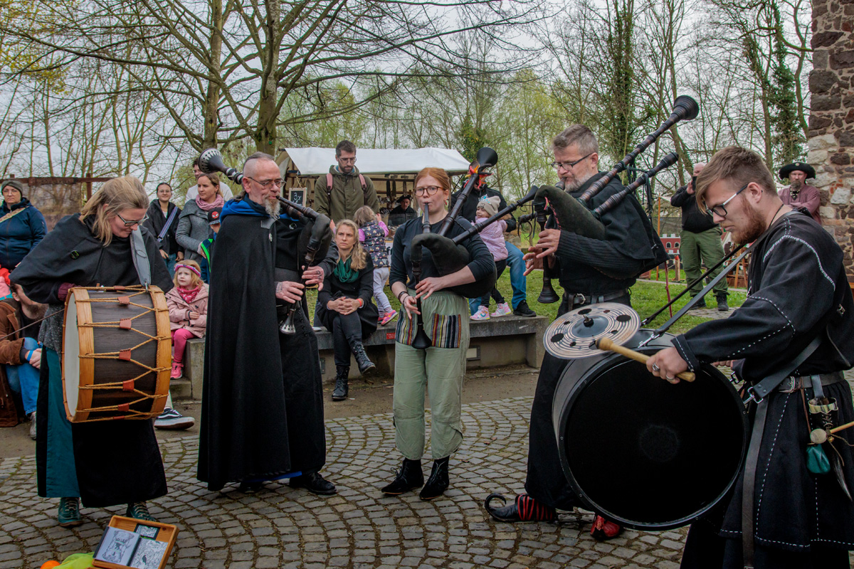 Ostermarkt Dornberg Spielleute Porcae Pellere